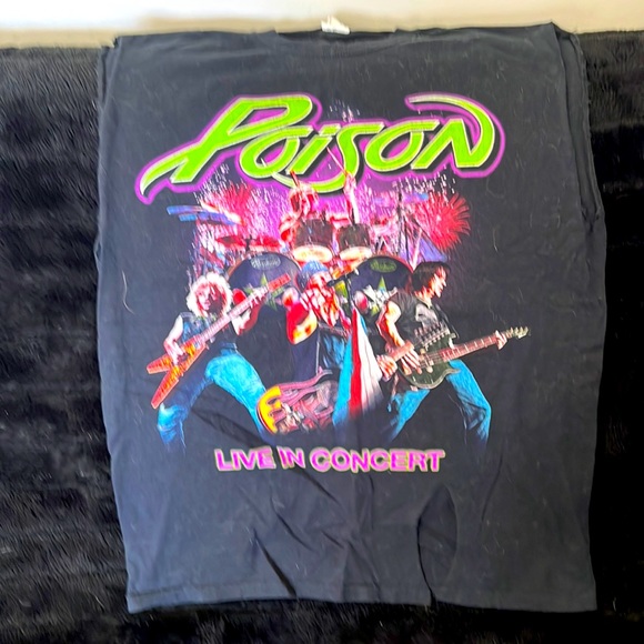 COPY - Poison cut of top - Picture 1 of 3